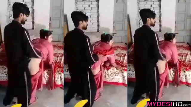 Cheating Indian Housewife: Authentic Desi Bhabhi and Neighbor Scandal – Viral MMS