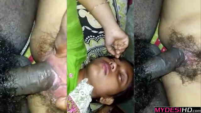 Exclusive Desi Village Mms – 18+ Young Teen Girl Fucked by Old Uncle