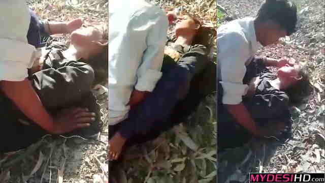 Indian Village Girl Jungle Sex Video – Amateur Desi Outdoor