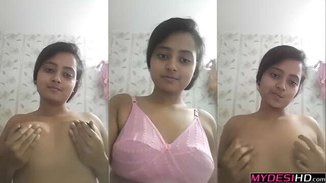 Leaked Beautiful Bengali Girl Homemade Topless Selfie