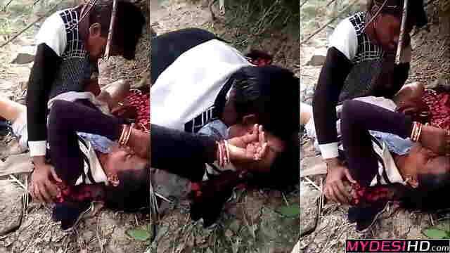 Outdoor Amateur Threesome: Real Indian Bhabhi & Devar MFM Action
