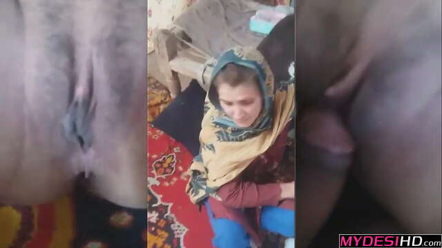 Real Pakistani Wife & Devar Cam: Desi Bhabhi Affair Sex MMS Video