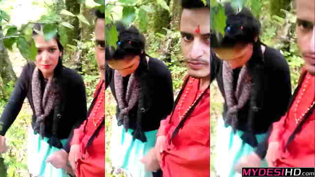 Secret Outdoor Encounter: Cute Desi Girl and Tantrik Baba Viral Sex MMS