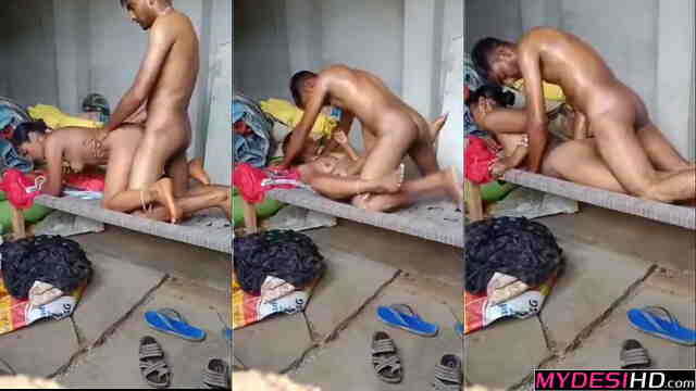 Traditional Charpai Encounter: Dehati Bhabhi and Boyfriend Real Desi MMS Video